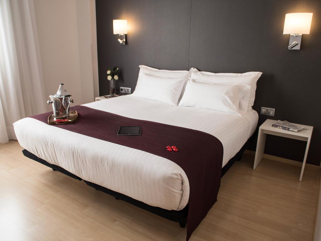 Augusta Barcelona Valles Granollers Exterior photo